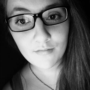 Meet your Posher, Amelia